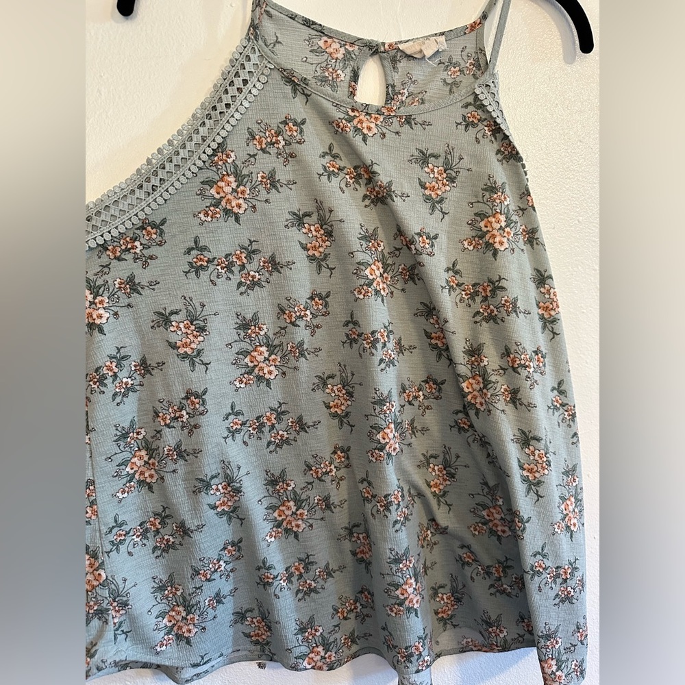 Floral tank top